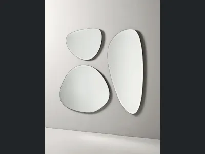 Specchio dalla forma organica Spot S di Midj