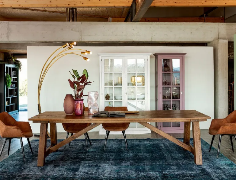 Tavolo classico in legno di rovere linee di design Castle di Devina Nais