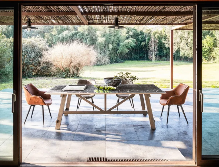 Tavolo in massello di legno di rovere Arkitect My Glass di Devina Nais