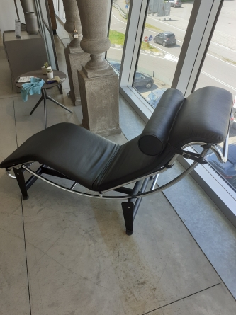 Poltrona in vera pelle