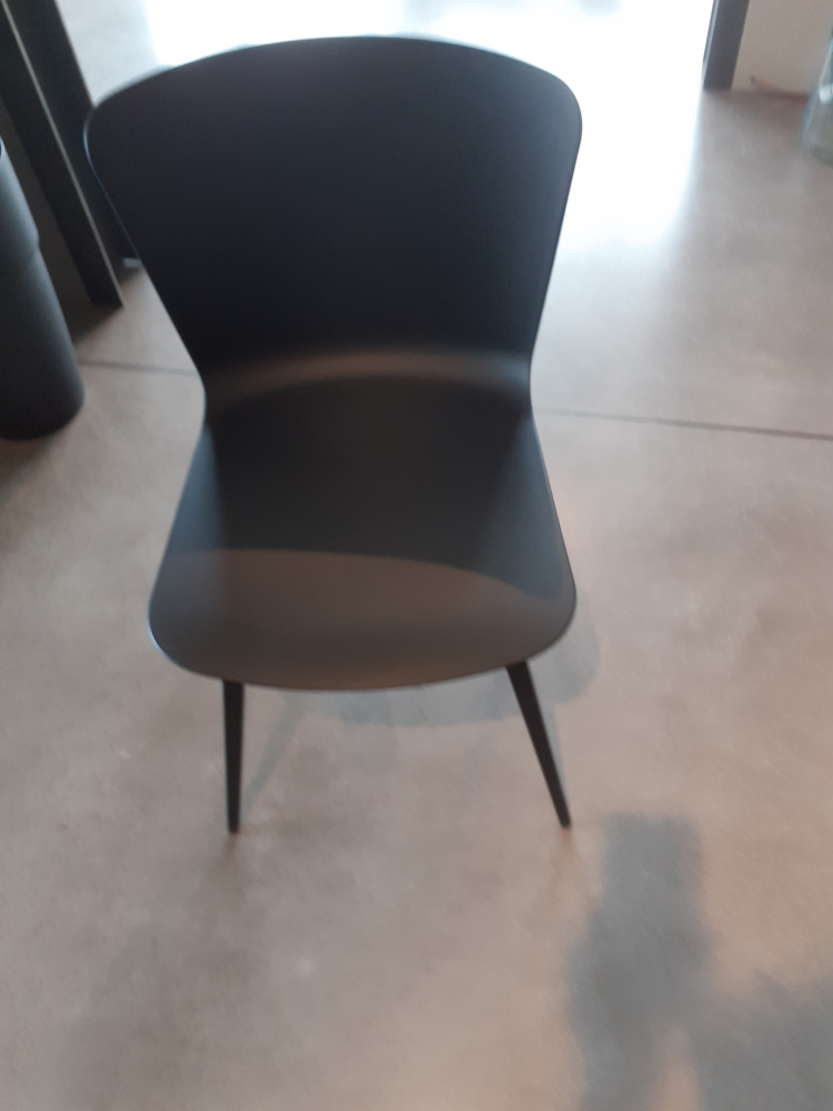 Set di 4 sedie in polipropilene nero