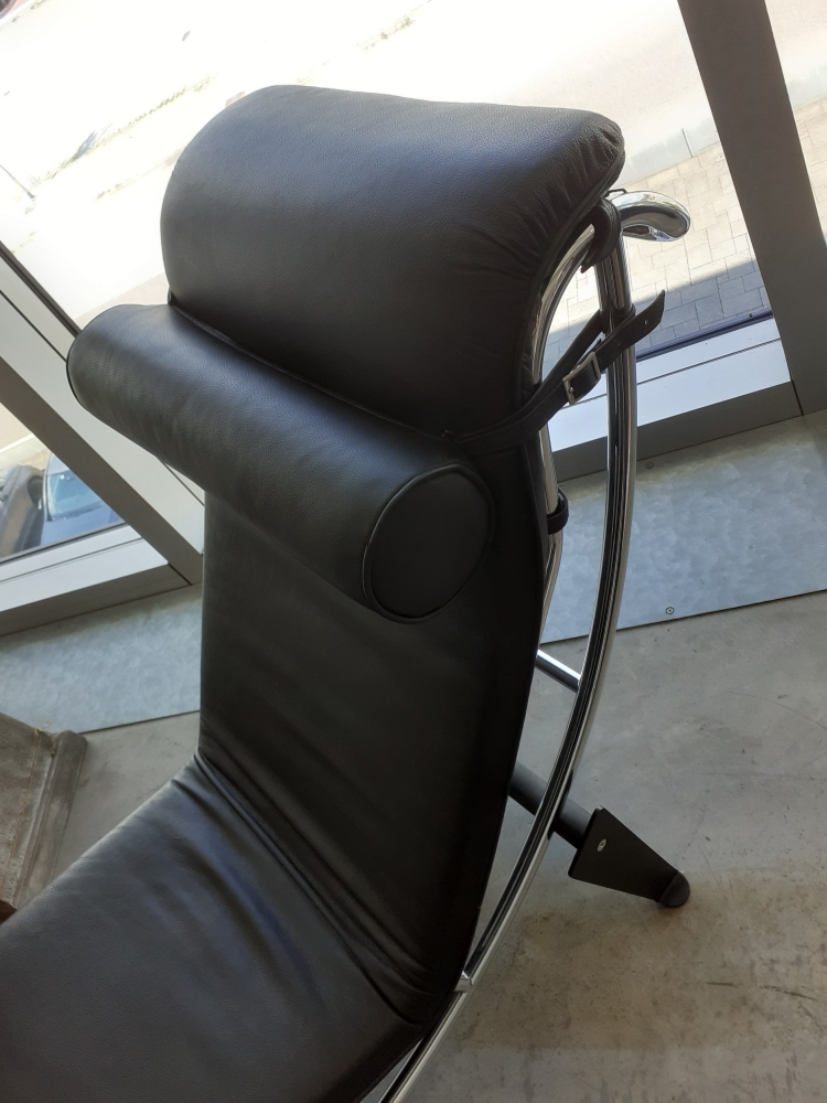 Poltrona in vera pelle