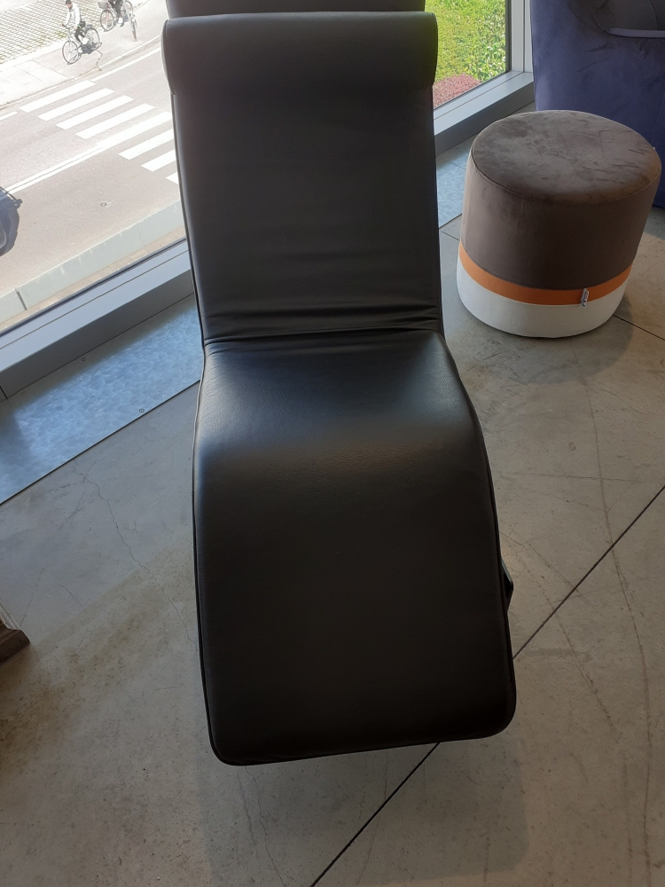 Poltrona in vera pelle