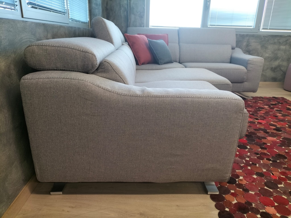 Divano ad angolo 3 sedute estraibili