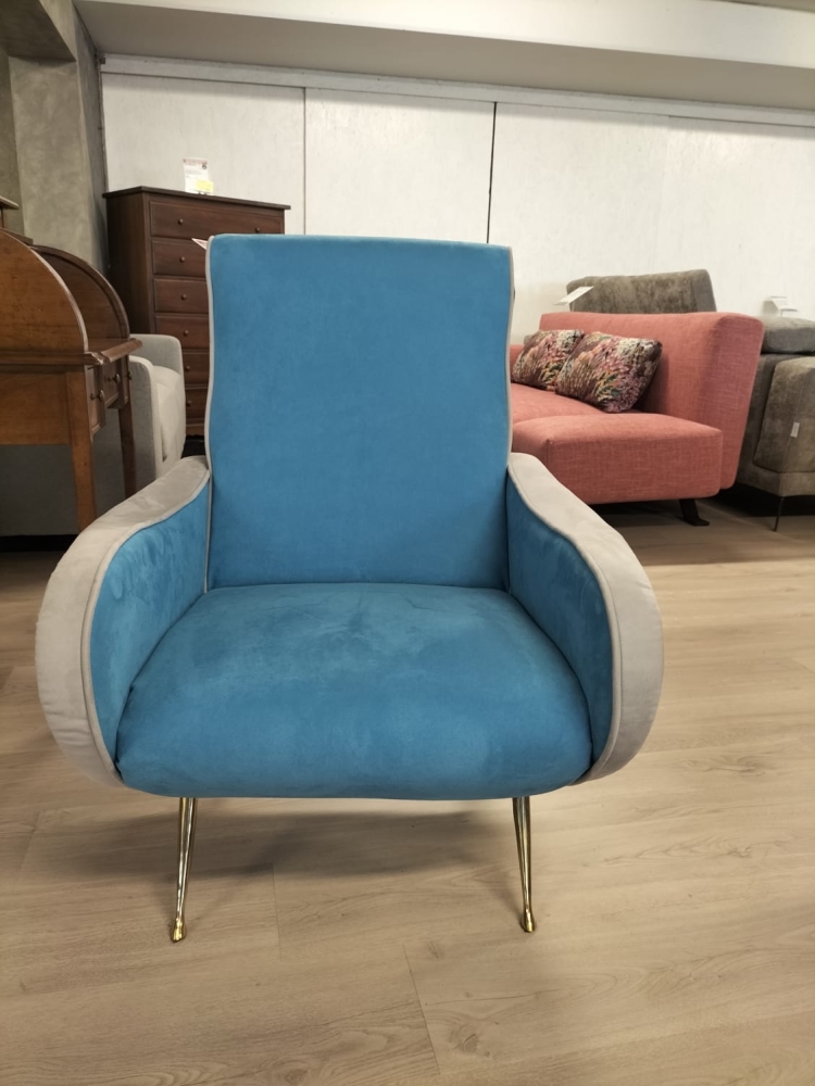 Poltroncina in tessuto antimacchia